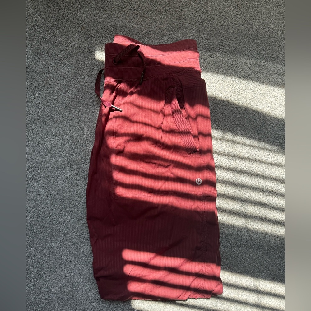 Lululemon Studio Dance Pant Size 6 Regular Sonoma Red